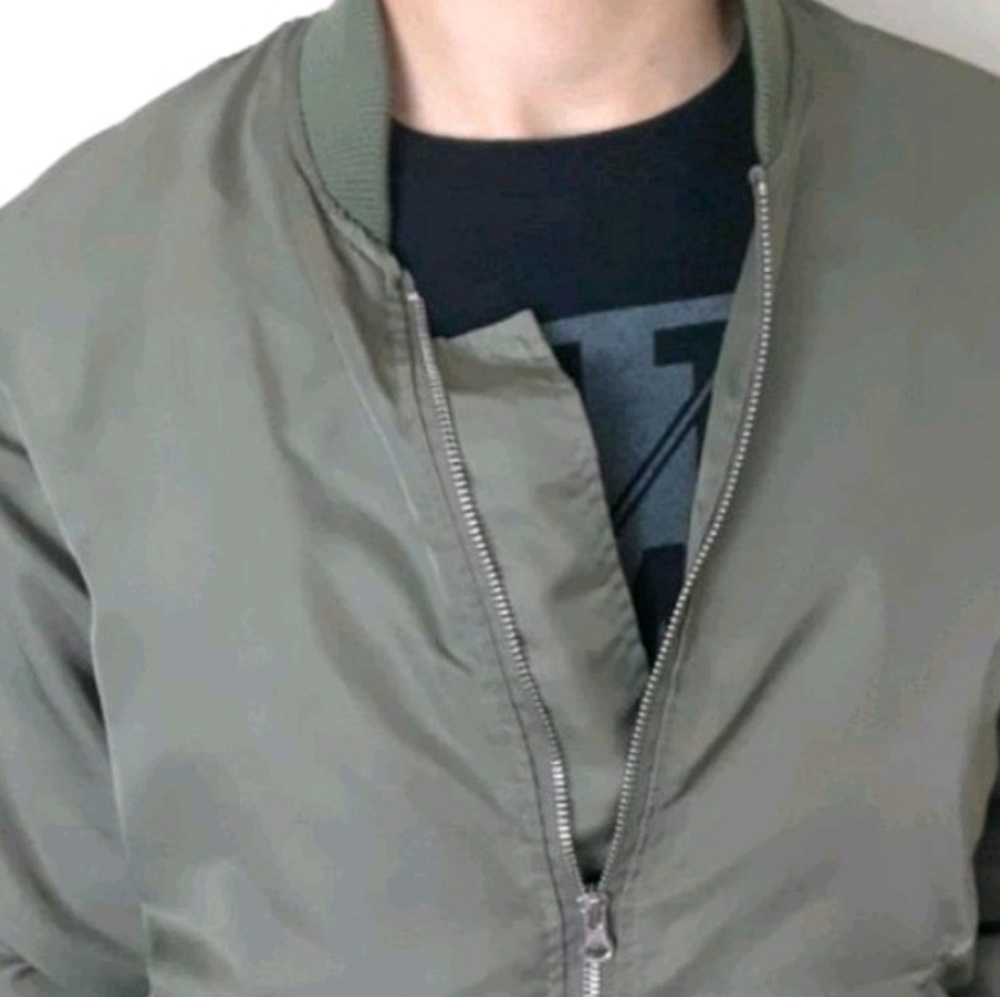 Carbon brand bomber jacket